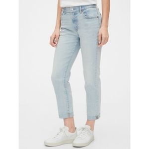 Gap Mid-Rise Girlfriend Jeans w/ raw hem (light indigo)